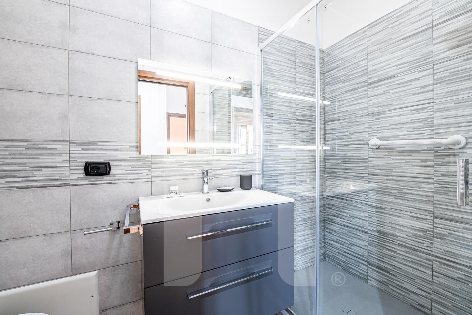 Homiday - Pisa - Elegant Apartment- 3 Camere 2 Bagni Екстер'єр фото